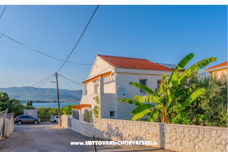 The Three Flowers Pool Dom – foto 57