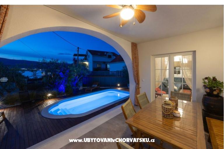 The Three Flowers Pool Dom – foto 66