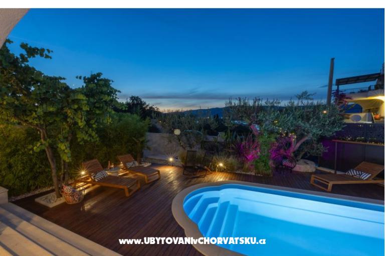 The Three Flowers Pool Dom – foto 67