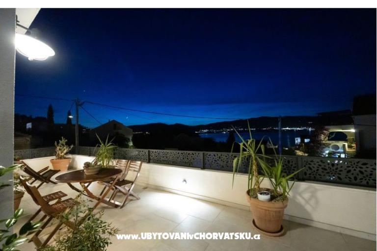 The Three Flowers Pool Dom – foto 91