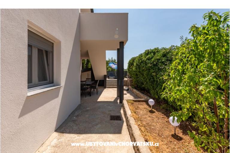 Apartament Luxe Holiday Home – foto 10