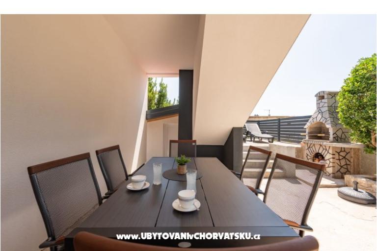Apartament Luxe Holiday Home – foto 17